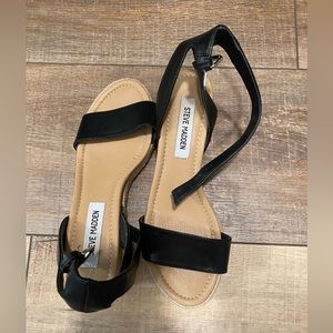 GB platform sandals